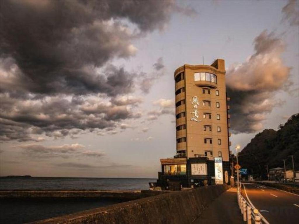Luxury Wa Hotel Kaze No Kaori Ito  Bagian luar foto